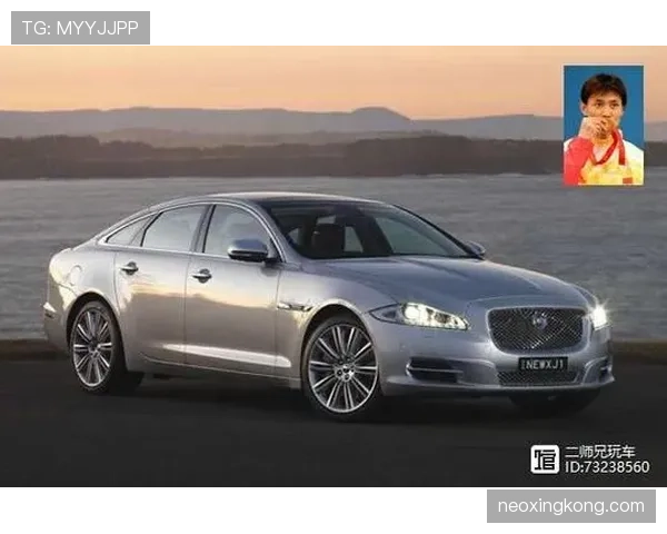 仲满的豪车停自家门口，邻居都开始怀疑他是江湖大佬？